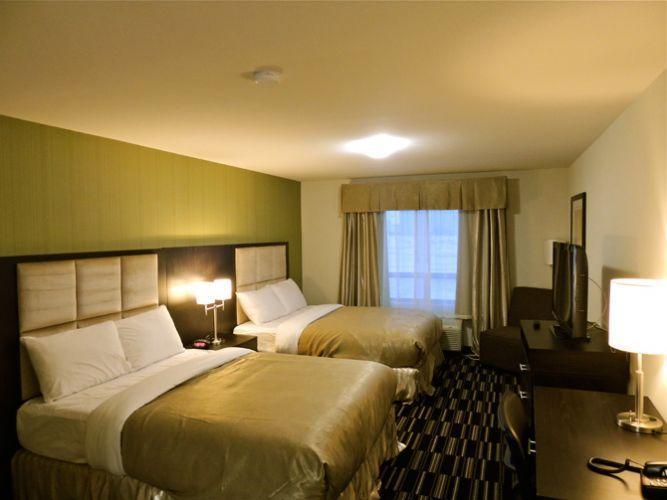 Western Star Inn And Suites Carlyle Ruang foto
